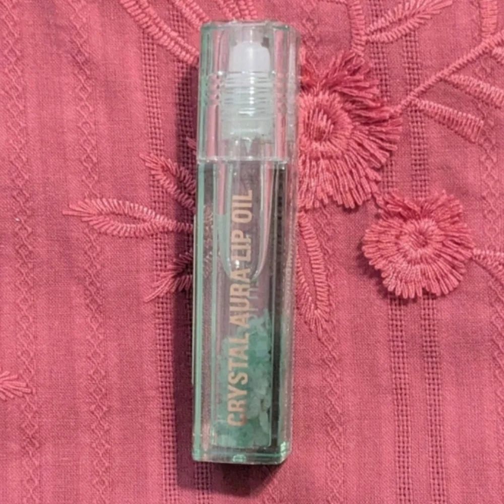 Lip Oil - Aventurine Crystal Aura Lip Oil By Revolution - Clear Lip Oil - New